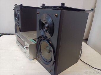 SHARP věž XL-HF200PH, system CD-DVD-Rádio-USB-iPod - 9