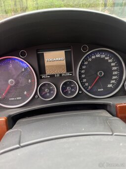 VW Touareg 5.0 tdi v10 - 9