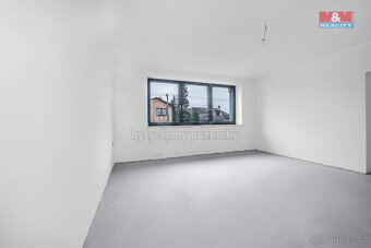 Prodej rodinného domu, 180 m², Tlučná, ul. Ke Koupališti - 9