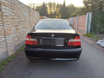 Benzínové BMW 318i ... 153042km - 9