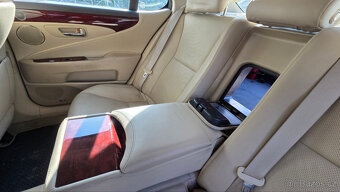 Lexus LS 460, r.v. 2007, 4.6 V8 - 9