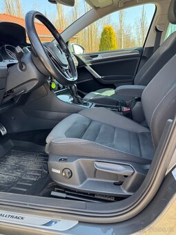 Prodám VW Golf 7 Alltrack 2 l, 135 kw, r.v.2019,4x4 - 9