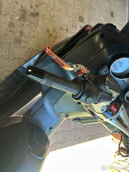 Aprilia SRV 850 - 9