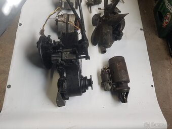 Prodám mnoho ND na UAZ - 9