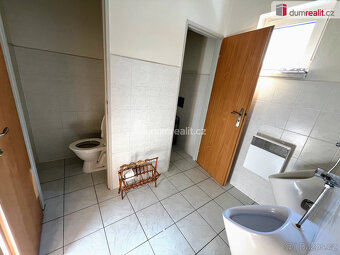 Pronájem komerčních prostor o výměře 822 m2: sklady, garáže, - 9
