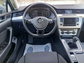 Volkswagen Passat 2.0Tdi 140kw+klima+MANUAL+ROZVODY - 9