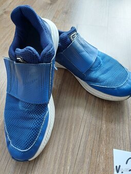 Dětské tenisky 39, sálové 37, crocs v. 37, 38 - 9