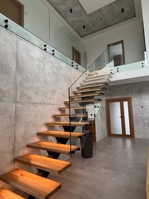 MONTÁŽNÍK - SCHODY a ZÁBRADLÍ (ZÁMEČNÍK,MONTÉR) - 9