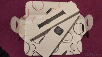 Apple Watch SE 2.generace 44mm TOP stav - 9