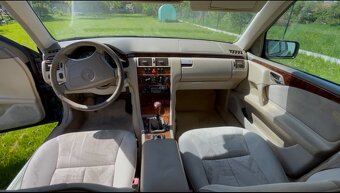 Mercedes-Benz E220 CDI W210, 1998, 92kW, manuál - 9