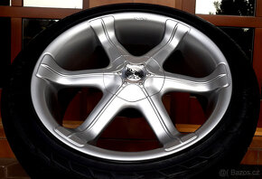 alu R20 5x114,3, pneu 275/40, Jeep Grand Cherokee - 9