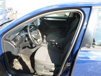Škoda Octavia III TSI /v CZ/ TEMPOMAT VYHŘ.SEDADLA - 9