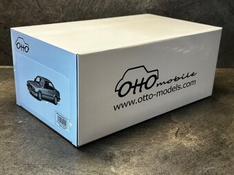 BMW E30 sedan 325i Silver - 1:18 limit 999ks - 9