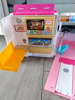Barbie sanitka - 9