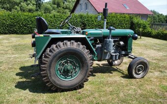 Traktor a valník domácí výroby. - 9