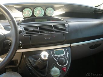 Peugeot 807 2.2 Hdi,94kw,naj.136 tis.km. - 9