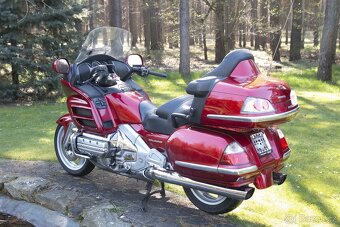 Honda GL 1800 - 9