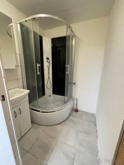 Prodej bytu v OV, 2+1 s balkonem, Mojžíř - 9