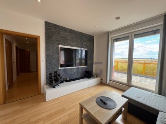 PRODEJ BYTU OV 3+KK/3+1 O CP CCA 115,37 M2 V POHOŘELICÍCH - 9