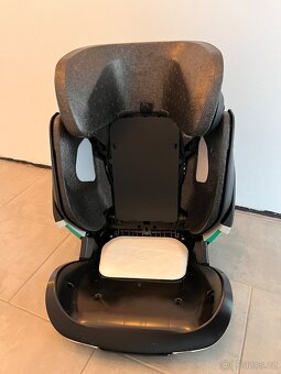 Maxi Cosi Kore Pro i-Size Authentic Grey - 9