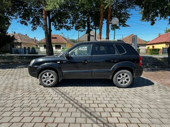 Hyundai Tucson 2.0 CRDi - 9
