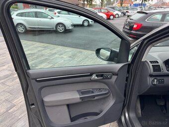 Volkswagen Touran SKY 2.0 TDI 103kW DSG - 9