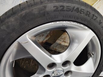 17"letní alu sada 5x114 origo Kia Ceed Venga i30 225/45 - 9