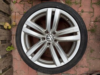 Elektrony Kansas R18 235/40 R18 5x112 - 9