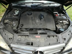 // Mercedes C220 CDI 125kw W204, 2008 // Náhradní díly - 9