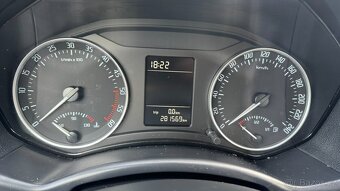 Škoda Octavia II 1.6 TDI 77kW – ČR, STK 3/2027, servisovaná - 9