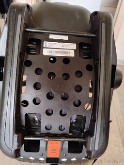 Autosedačka Joie I-level + isofix základna - 9