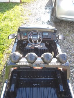Policejní Ford Ranger 4x4 - 9
