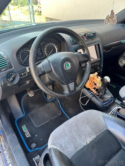 Škoda Octavia 2 RS 2.0 TDI 125 kW - 9