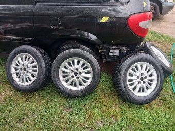 Chrysler grand voyager - 9