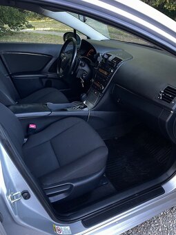 TOYOTA AVENSIS 2.0i LPG.AUTOMAT.179xxx - 9