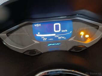 Skútr Honda PCX 125cm³ - 9