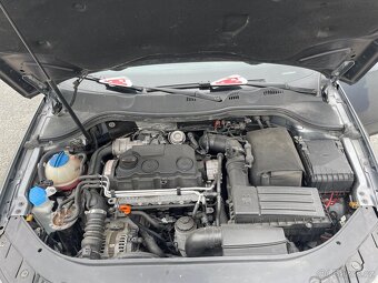 Volkswagen passat 2.0 TDI - 9