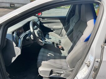 Volkswagen Golf GTE - PHEV Plug-in - Pekny stav - 9