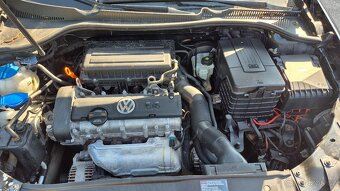 VW Golf VI 1.4 16V 59kW - 9