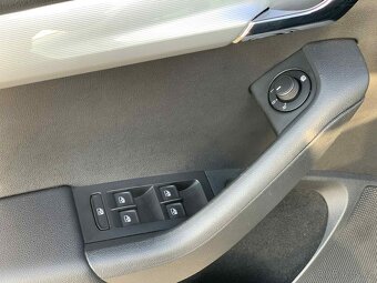 Škoda Octavia 3 Combi 2.0 TDI 110 kW/Style/Manuál/Keyless/ - 9