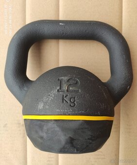 JEDNORUČNÍ ČINKY S PEVNOU VÁHOU DOMYOS HEX DUMBBELL - 9