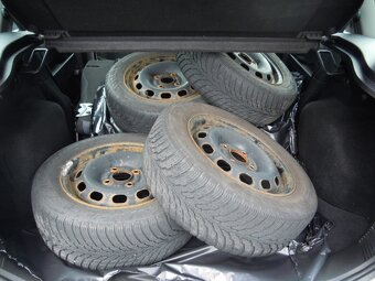 Ford Fusion 1.4i 59kw(80hp) r.v.3/2011 - 9