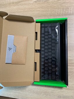 Razer BlackWidow V3 mini Hyperspeed klávesnice - 9