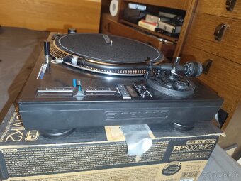 Reloop rp8000mk2 - 9