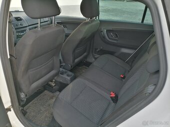 Škoda Fabia - 9