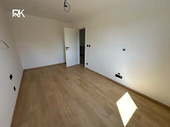 Prodej bytu 4+kk 94 m² Kolín - 9