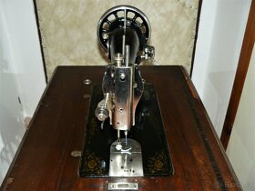 Šicí stroj historický SINGER v.č. 413990,  rok výroby: 1870 - 9