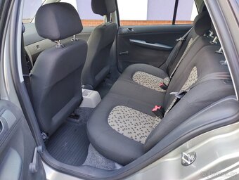 Škoda Fabia 1,2i 12V Classic / servis.kn. - 9