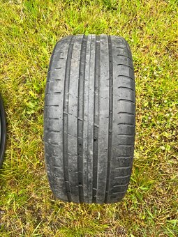 Nokian Powerproof 225/35 R19 - 9
