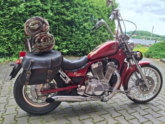 Suzuki VS 800 Intruder - 9